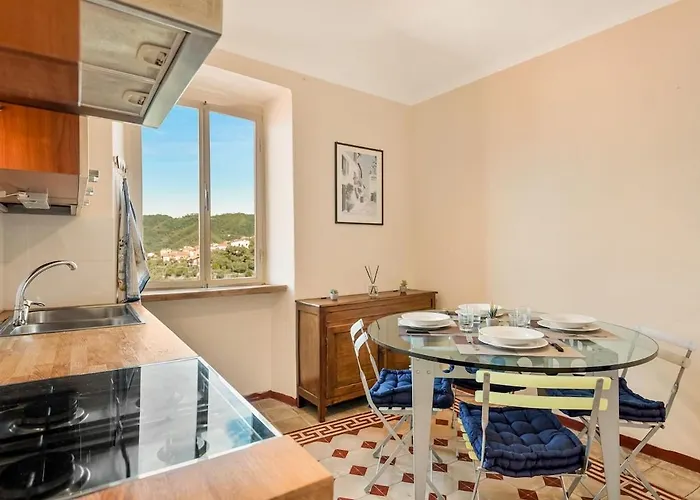 شقة Sanvenerio Sea View